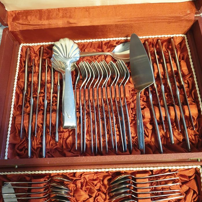 Sztućce gerlach lata 70 komplet 55 sztuk w skrzyni drewnianej