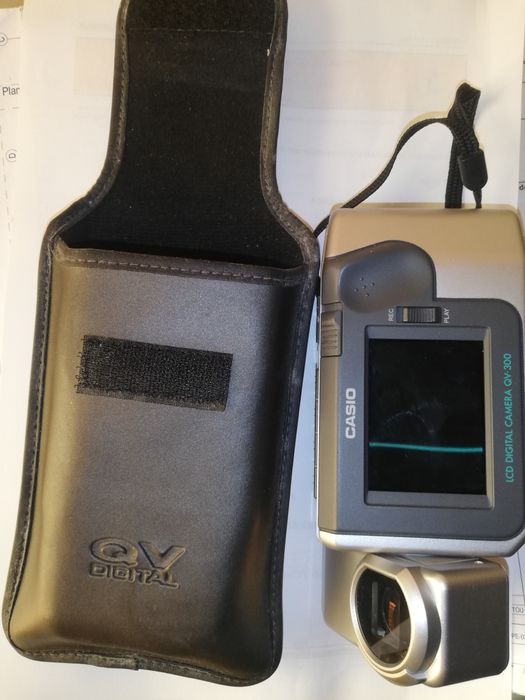 Camera DIGITAL CASIO qv 300