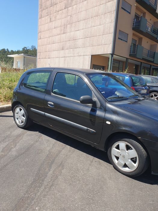 Vendo renualt clio 2