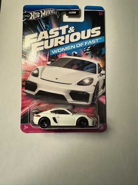 Hot Wheels Porsche 718 Cayman Gt4