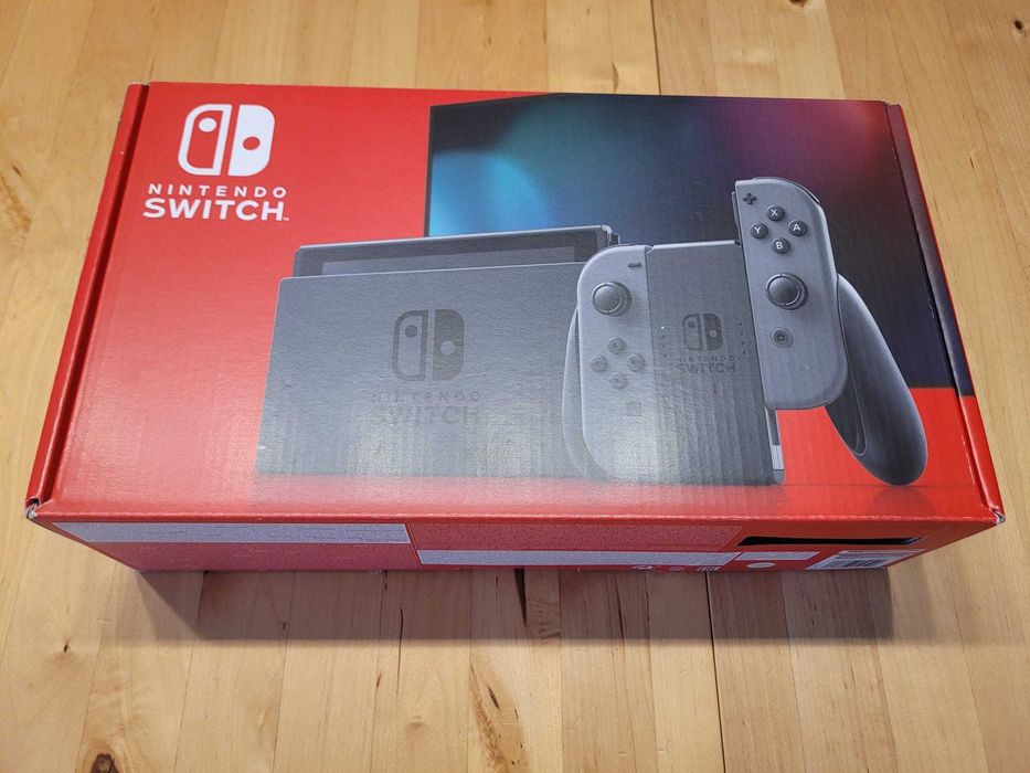 Nintendo Switch - Cinza