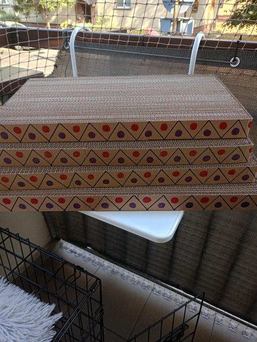 Sprzedam nowe drapaki kartonowe dla kotka