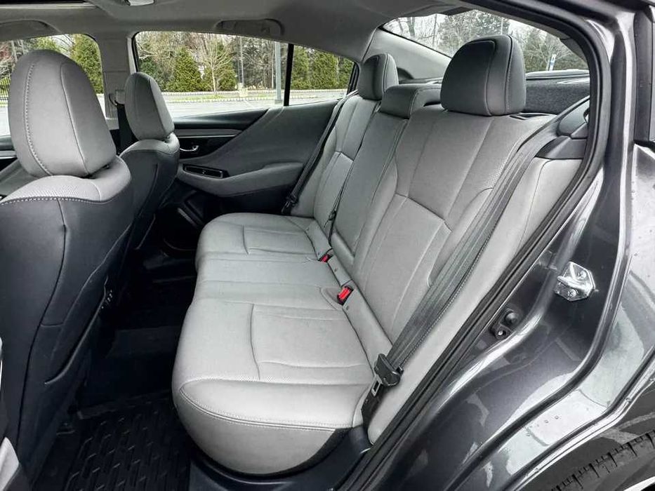 2022 Subaru Legacy LIMITED