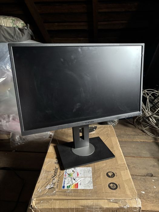 Монітор viewsonic 24 діагональ