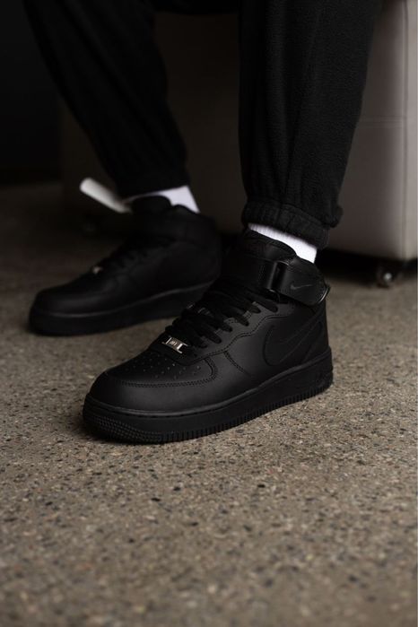 Кросівки Nike Air Force 1 Mid Black | Чорні Шкіра