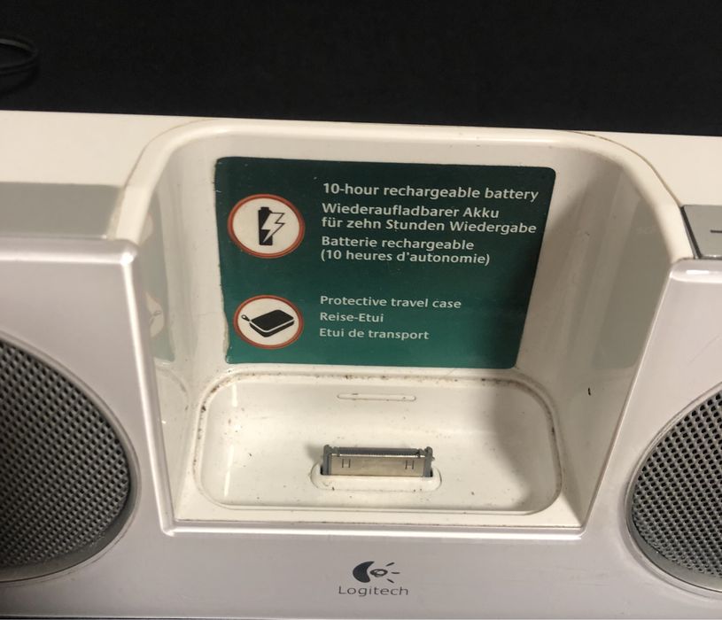 Продам Logitech pure fi