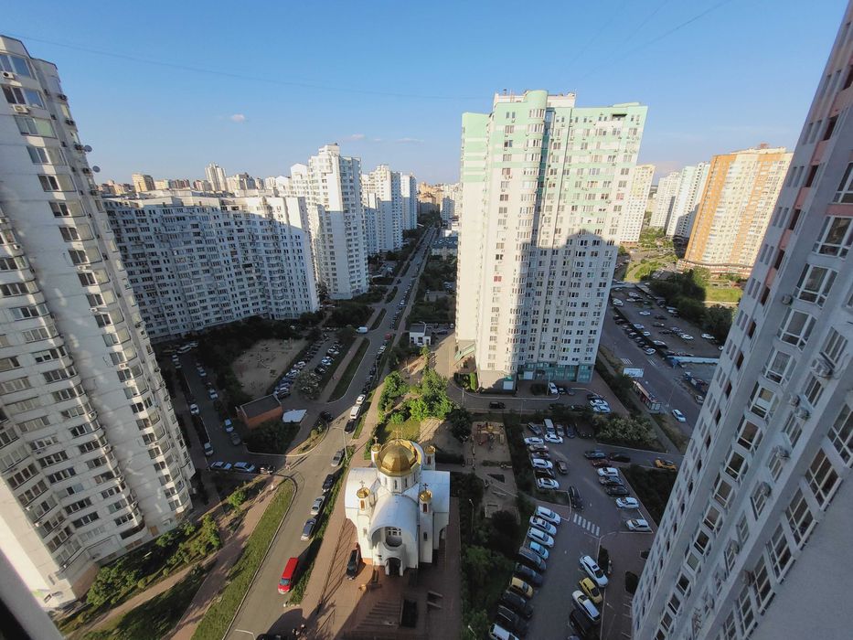 2-к квартиру Чавдар 1 81 кв.м. в 2 хв від метро Осокорки