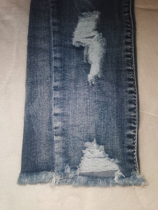 Piękne jeansowe spodnie