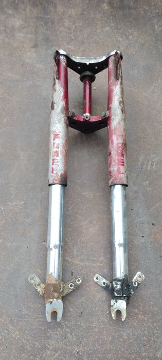 Suspensão Famel     .