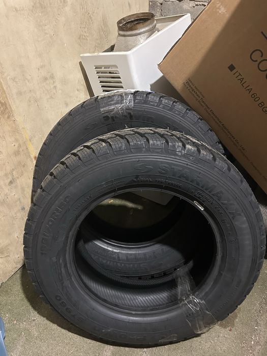 Зимние шины R15C