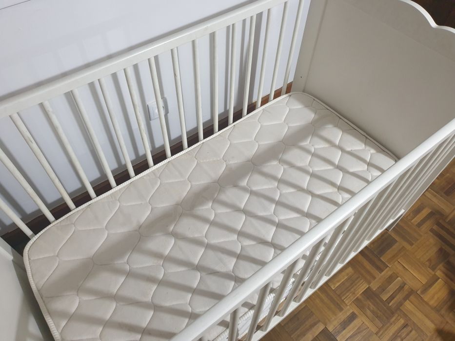 Berço 120x65cm IKEA + colchão de oferta