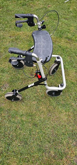 Balkonik chodziki dla seniora