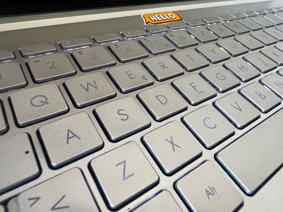 Ігровий ноутбук ASUS Vivobook RTX 3050 OLED 8 ядер игровой
