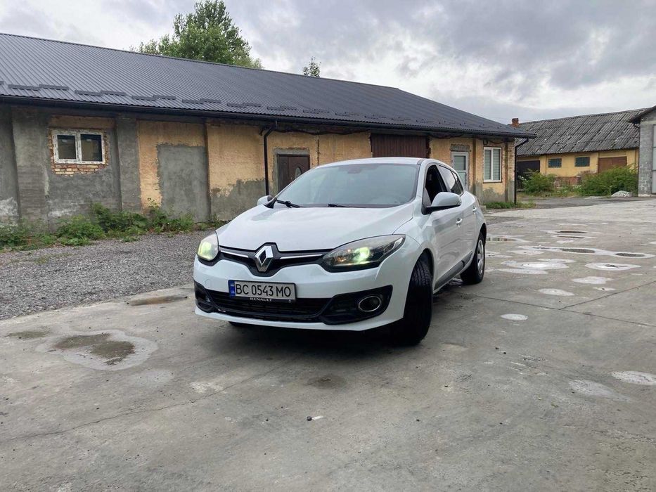 Гарне економне авто