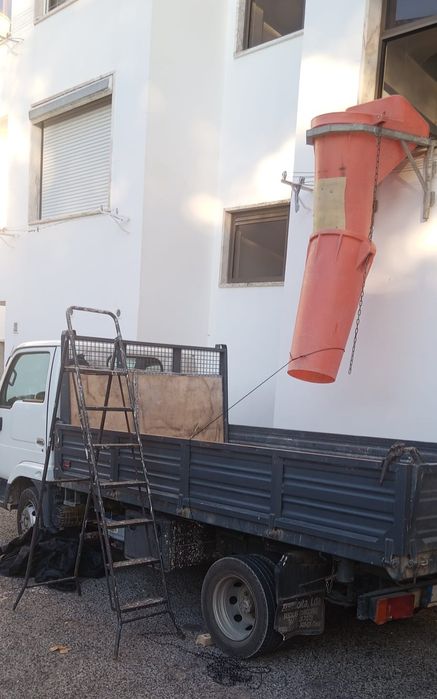 ALVERCA CARRINHAS com ou sem ajudantes p/ recolha de entulho de obras