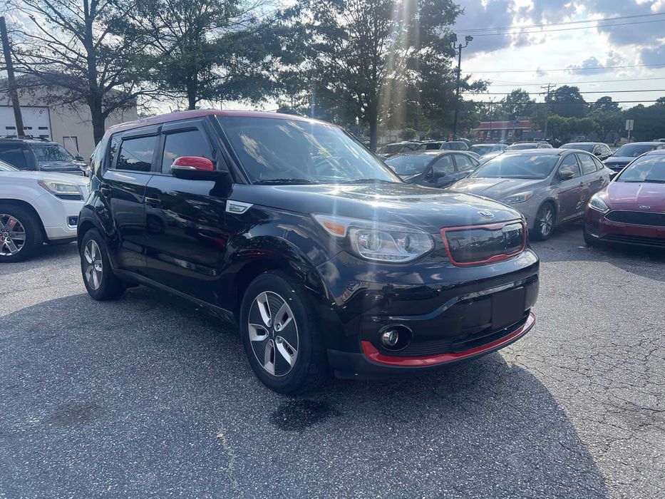 Kia Soul Ev +      2018