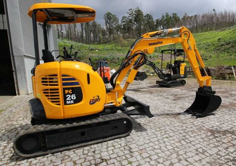 Komatsu Mini giratória de rastos PC 26 MR