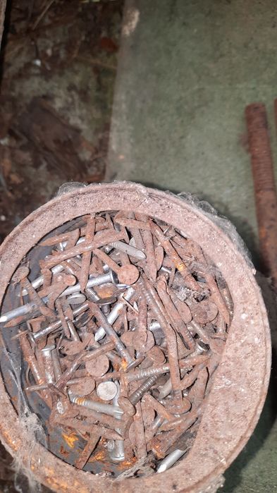 Podkładki stalowe pod śruby i gwoździe