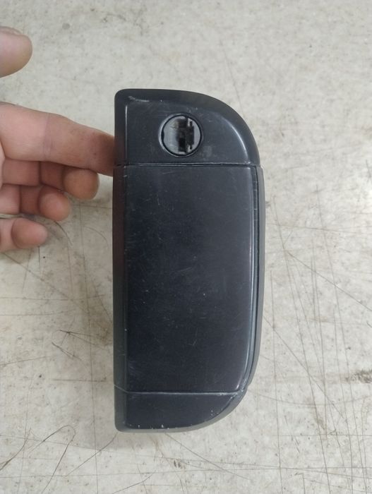 Продам праву ручку Фольксваген т4