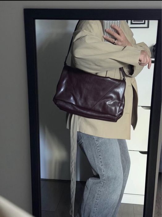 новий клатч Zara