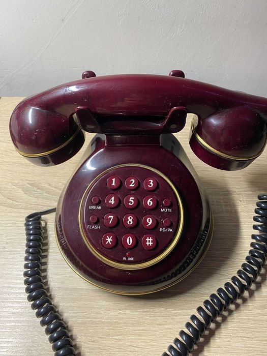 Stylowy telefon CYFRAL model C-909
