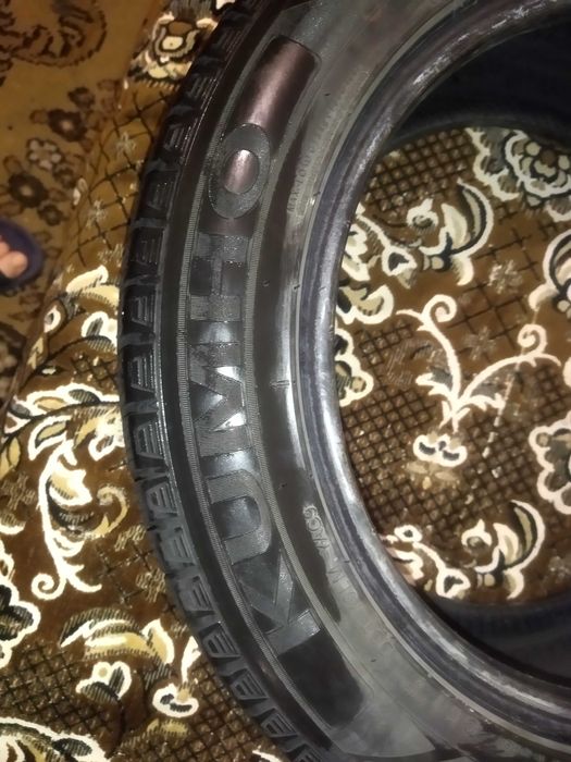 Резина зимняя комплект KUMHO IZEN KW31 205\55R16 91R.