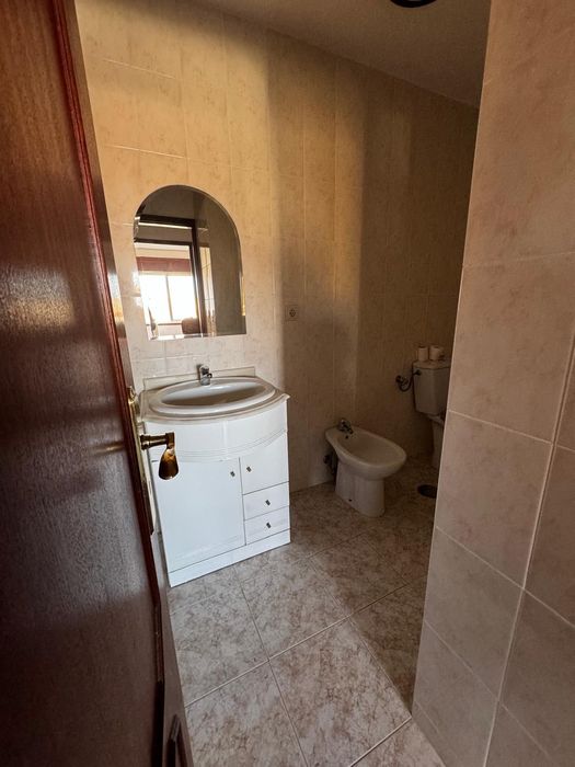 Quartos mobiliados em Espinho