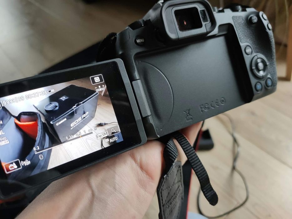Canon Eos Rp stan idealny + RF 24-105 +torba