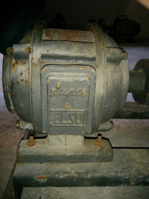 Bomba de agua trifasica64739405868035124