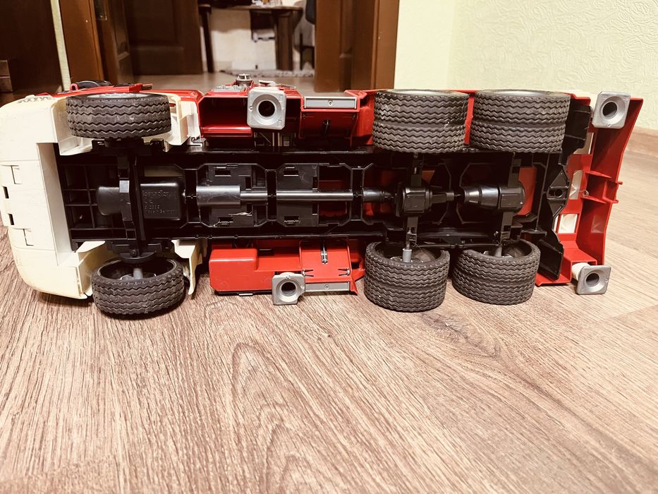 Bruder автомобіль SCANIA DLK 23/12