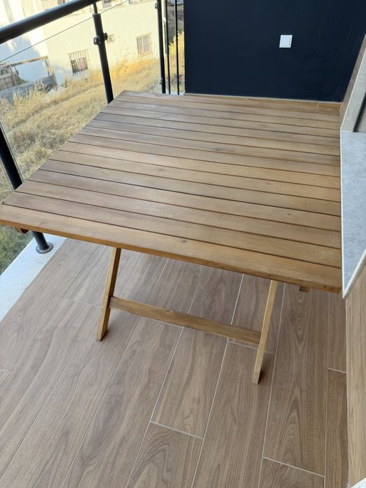 Mesa Dobrável de Exterior em Madeira – Excelente Estado