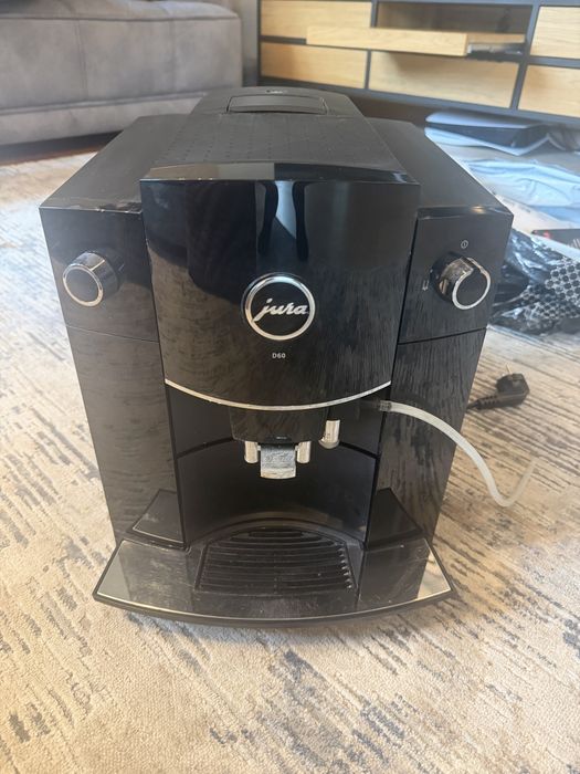 Ekspres JURA D60 Piano Blac