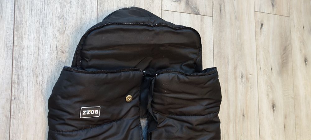 Śpiworek BOZZ do wózka na sanki