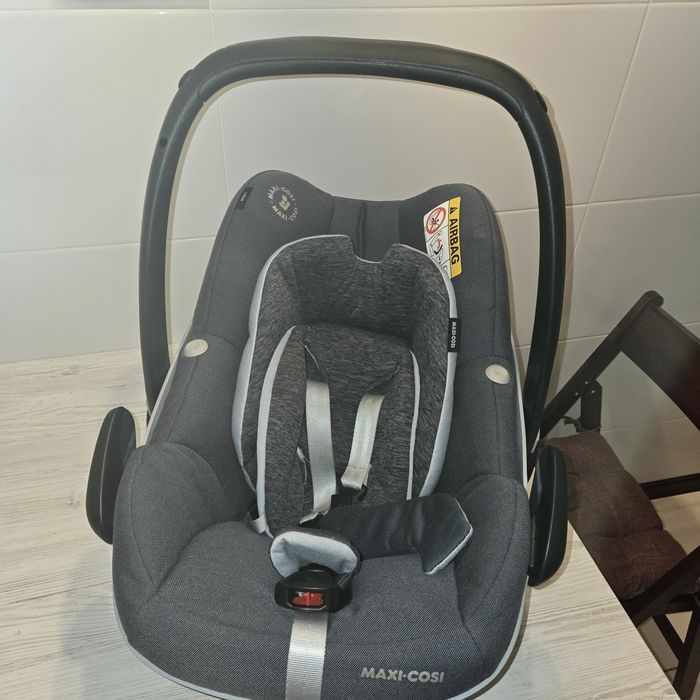 Дитяче автокрісло Maxi-cosi