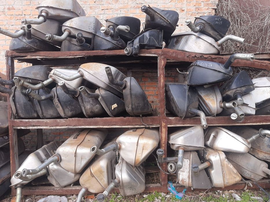 Паливний бак дизель, бензин W 210, W 202, W 124 Mercedes