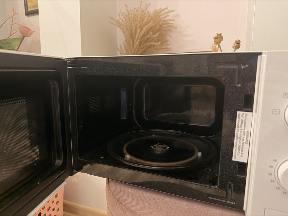 Kuchenka mikrofalowa HISENSE H20MOWP1 700W