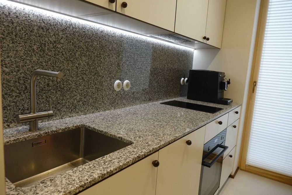 вул. Театральна. Дизайн Ремонт! Перша Здача. Центр Львова. Оренда!