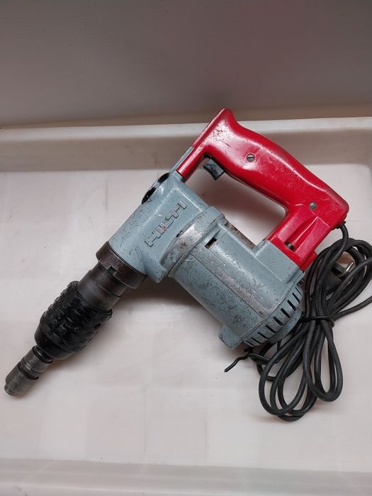 Martelo rotativo elétrico HILTI TE 17 Profissional SDS