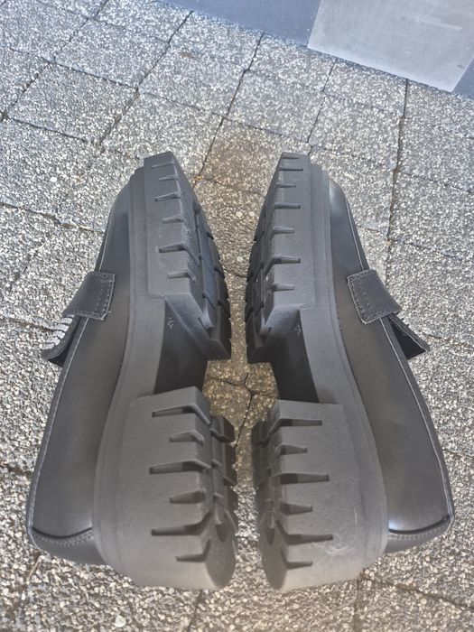Even&Odd loafersy z cyrkoniami