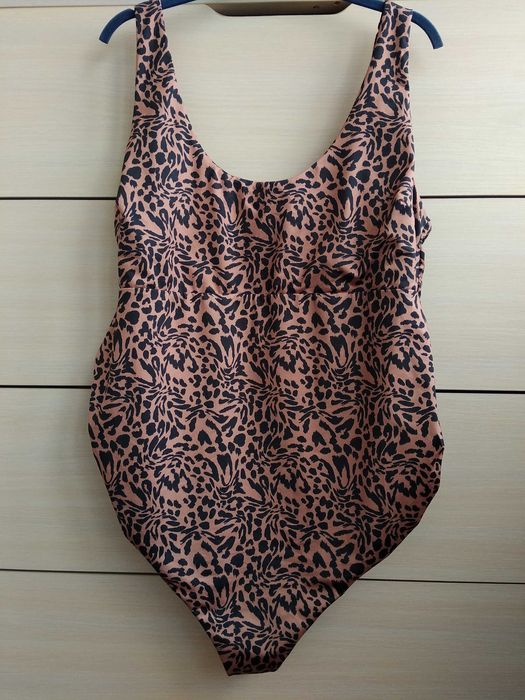 46р. Сплошной купальник для беременной asos