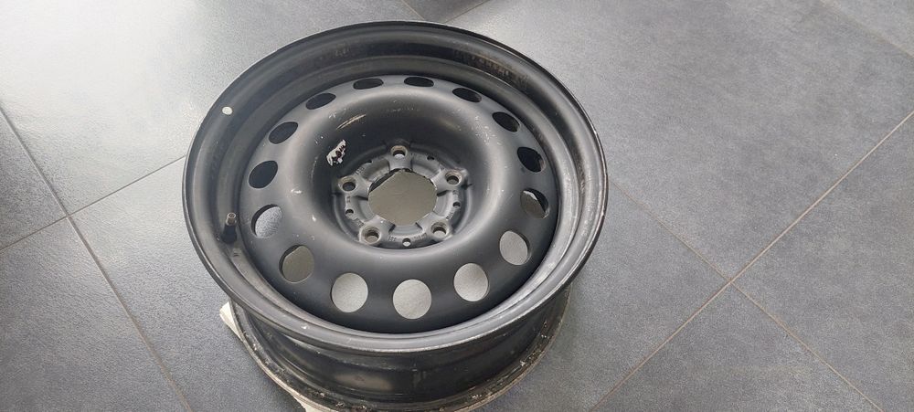 Felga BMW 6,5J 15H2 ET18