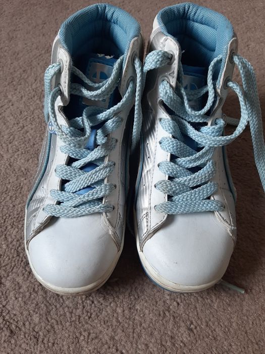 Super buty za kostkę r.32