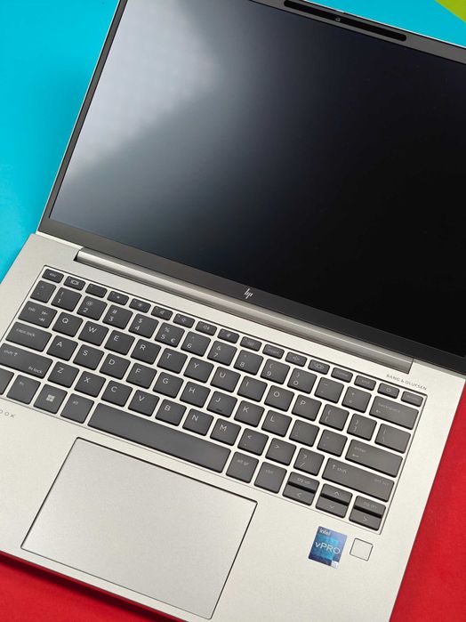 HP EliteBook 840 G10 | i5-1345U | 16GB | 1TB | WUXGA | Ładowarka