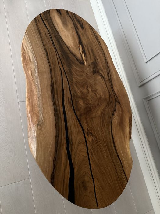 Журнальний столик