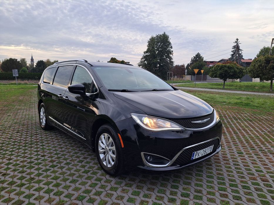 Chrysler Pacifica