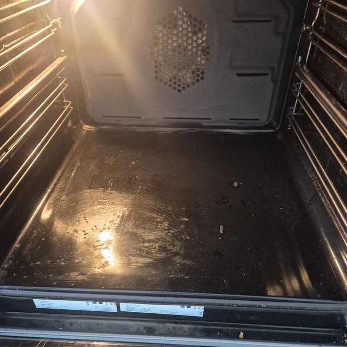 Piekarnik pod zabudowę beko