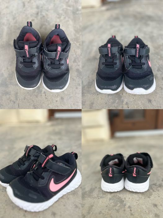 Nike + 2 пари, Кросівки для дівчинки 26–27 р., устілка 16 см