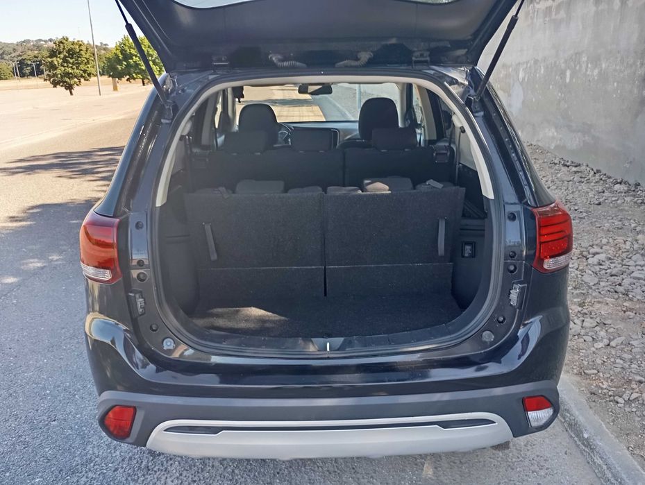 Mitsubishi Outlander 2021
