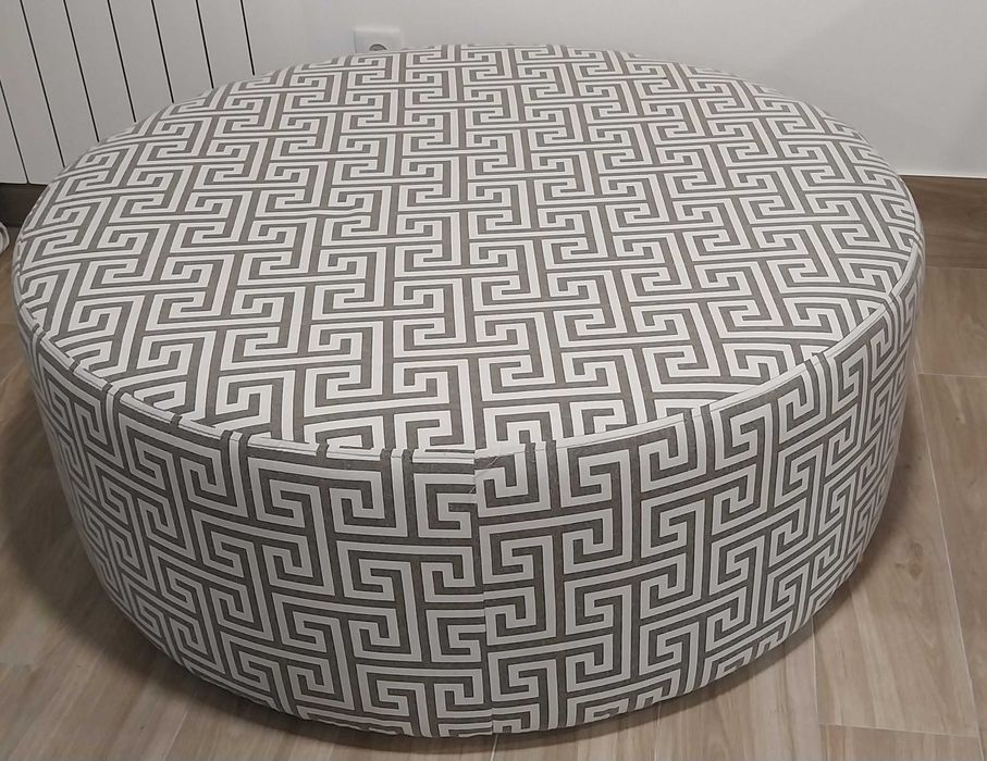 Puff redondo moderno