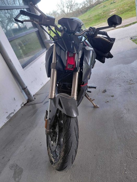 Vendo Zontes Zt 125 U de 2021 1900€